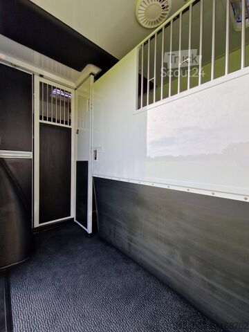 Paarden transport Renault Master MTM S3 EXCLUSIVE ! Nieuw model paardenwa...