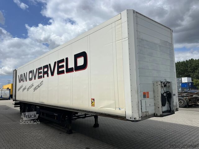 Valise Schmitz Cargobull SKO 24 SKO24 / SAF DISC / 2x LIFTAXLE / GALVANI...