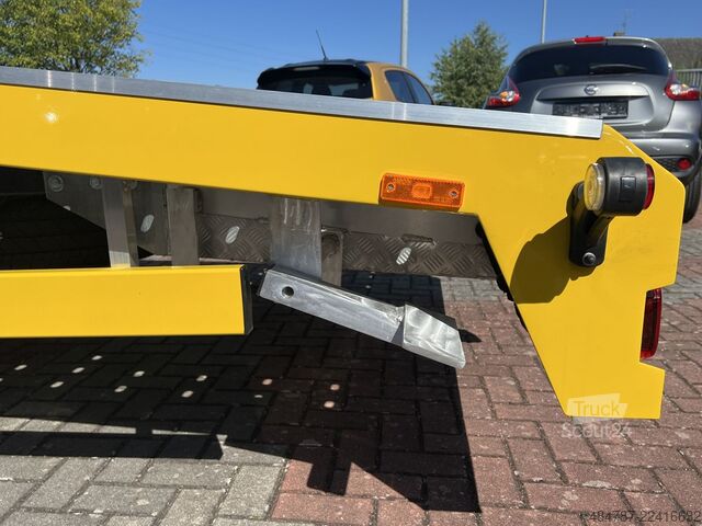 Çekici IVECO Daily 35S18 HA8 V Navi*LED* Automatik BJ 26-Sofo