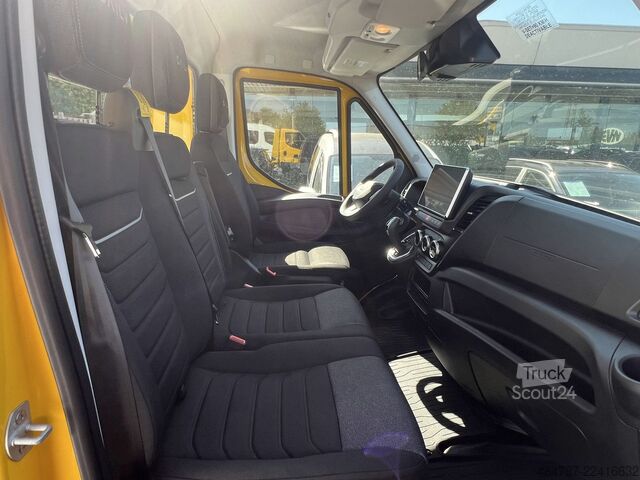 Çekici IVECO Daily 35S18 HA8 V Navi*LED* Automatik BJ 26-Sofo