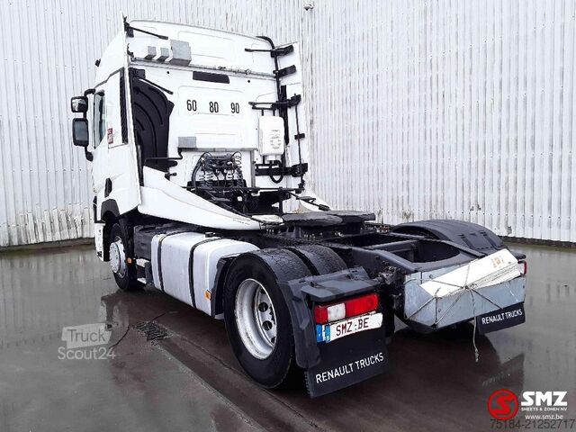 Standaard trekker Renault T 460