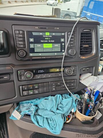 Standarta vilcējs SCANIA R450 Highline-Retarder-ACC-Navi-Kipphydraulik