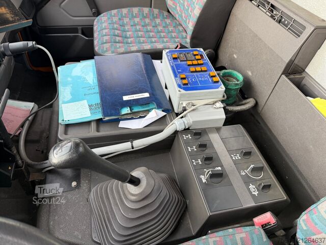 Châssis de camion Mercedes-Benz SK 2024 AK 4x4 SK 2024 AK 4x4