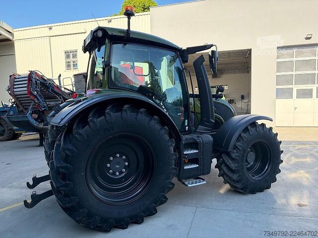 Traktor Valtra N175 Direct