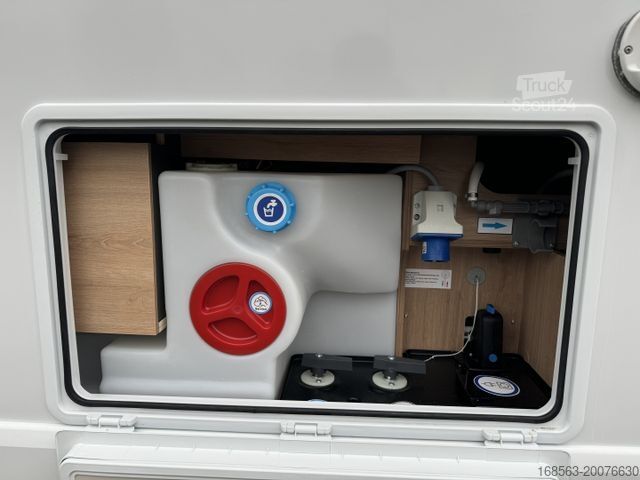 Półzintegrowany kamper KNAUS L!VE WAVE 700 MEG PLATINUM MJ25 LP 99.282 ¤ !