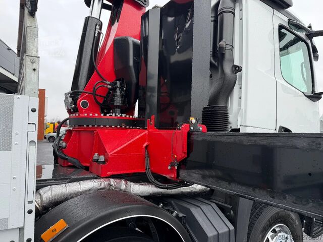 Vrachtwagen met kraan Mercedes-Benz AROCS 4142 8x4 HMF 4020 K6 + JIB FJ 600-K4