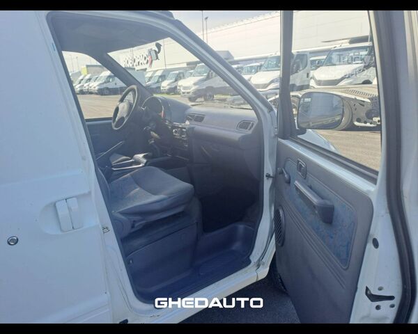 Minibus NISSAN NISSAN M I DVFC23NU/96 VANETTE CARGO - NISSAN M I DVFC23NU/96 VANETTE CARGO