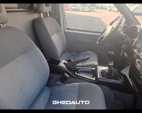 Minibus NISSAN NISSAN M I DVFC23NU/96 VANETTE CARGO - NISSAN M I DVFC23NU/96 VANETTE CARGO