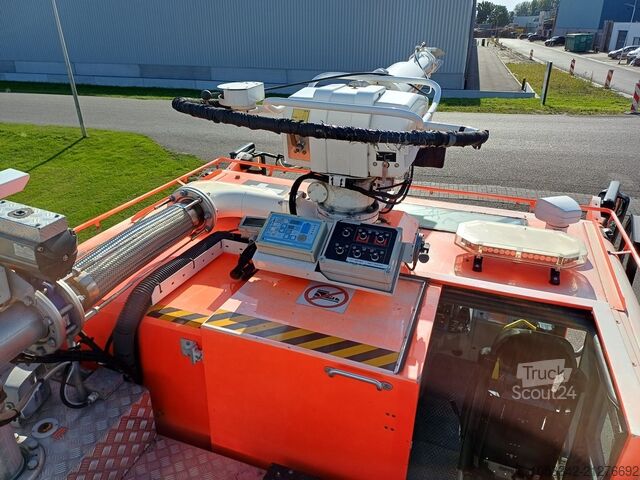 Tűzoltóautó Sides VMA 135 Flugfeldlöschfahrzeug ARFF