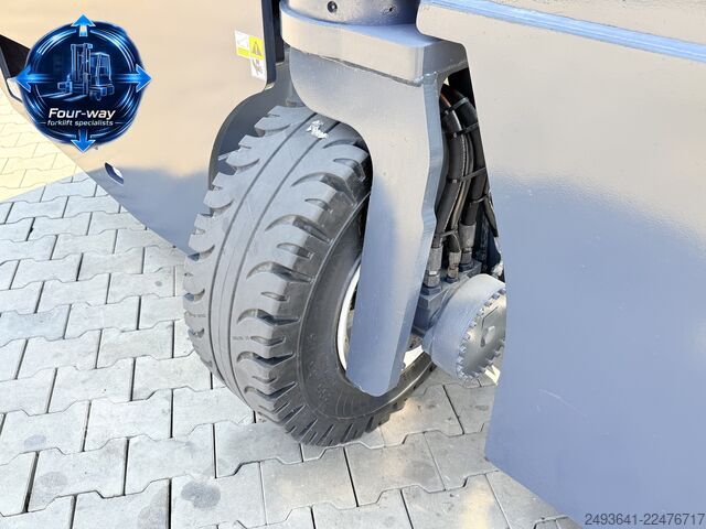 четирипосочен мотокар Combilift C5000SL GAS TRIPLEX 5500 FREE-LIFT