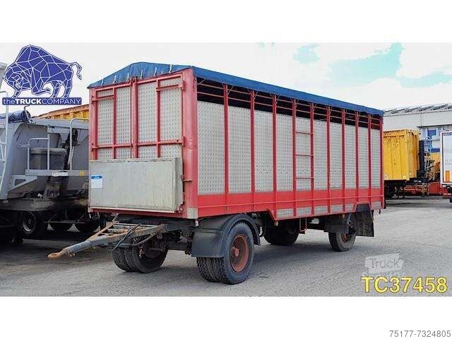 ▷ Titan Animal Transport gebraucht kaufen bei TruckScout24