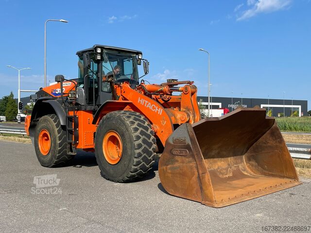 Utovarivač Hitachi ZW310-6