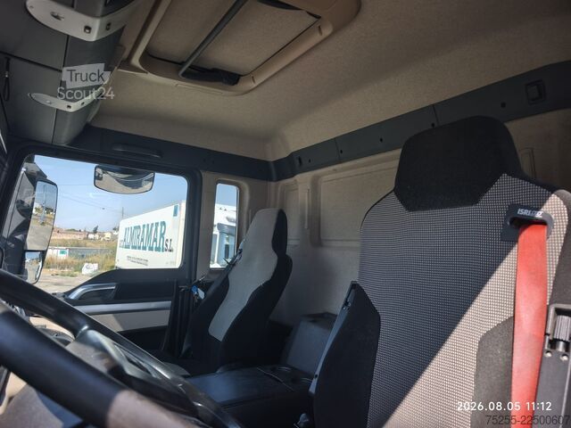Planbil med presenning MAN 26.360 TGS 6X2 EURO 6