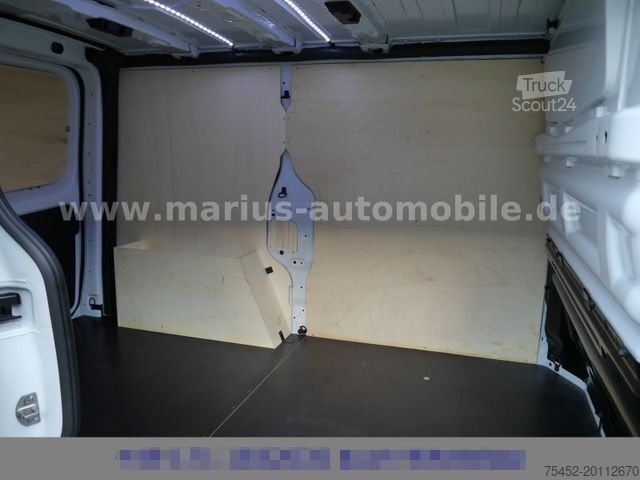 Bestelwagen RENAULT Trafic Kasten L1H1 2,8t/Klima/PDC/Tempomat