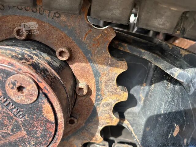 Mini bager JCB 19C-1