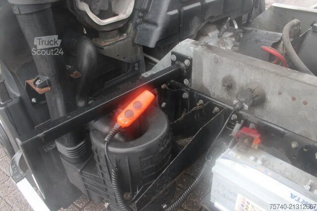 Ribaltabile su 3 lati Renault D 150 + 3SIDE TIPPER + EURO 6 + PERFECT!!! 186KM