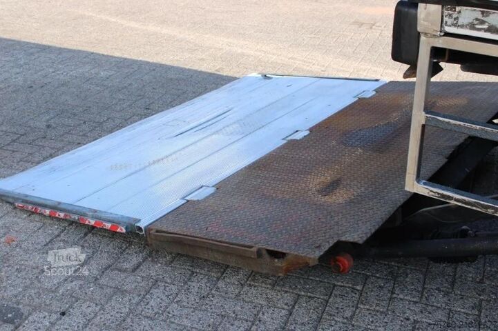 Soğutmalı/dondurulmuş taşıma Iveco Stralis 310 + 6X2 EURO 5 + CARRIER  + LIFT