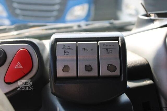 Chladírenská/mrazírenská přeprava Iveco Stralis 310 + 6X2 EURO 5 + CARRIER  + LIFT