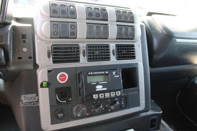 Chladírenská/mrazírenská přeprava Iveco Stralis 310 + 6X2 EURO 5 + CARRIER  + LIFT