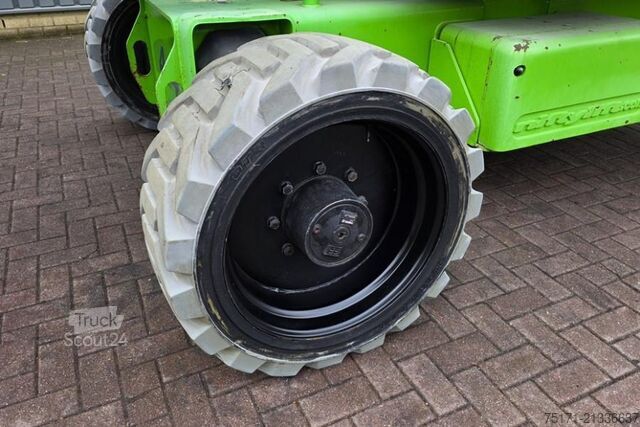 Przegubowa teleskopowa platforma robocza Niftylift HR28 HYBRIDE Hybrid, 4x4 Drive, 28m Working Height