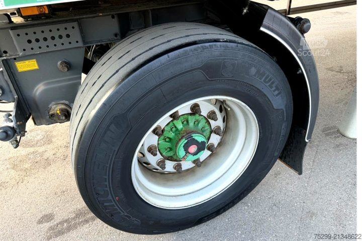 Koeltrailers  AH18 Carrier Supra 950 TK