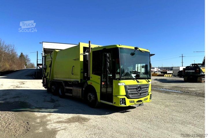 Camion à ordures Mercedes-Benz Econic 2635 6x2*4 Getriebeschaden