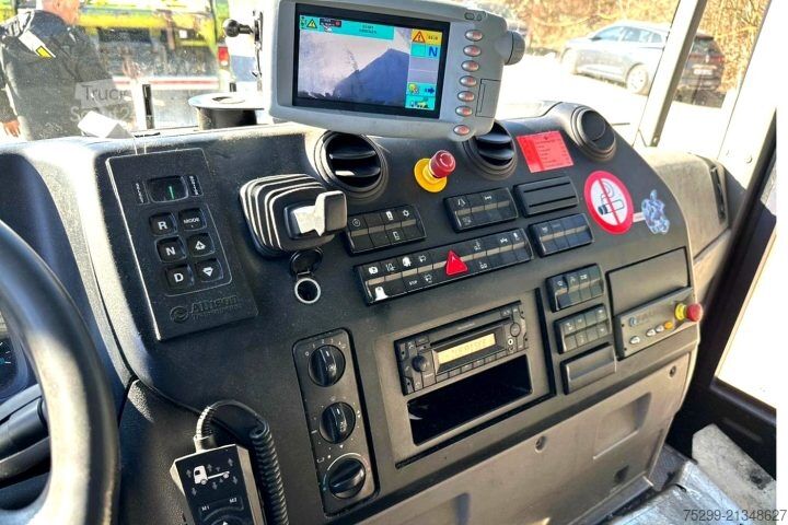 Camion à ordures Mercedes-Benz Econic 2635 6x2*4 Getriebeschaden