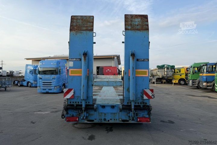 Semiremorcă cu platformă joasă Goldhofer STZ-L3-36 80 / Swiss-Vehicle