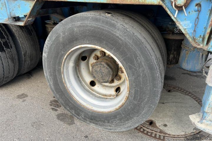 Semiremorcă cu platformă joasă Goldhofer STZ-L3-36 80 / Swiss-Vehicle