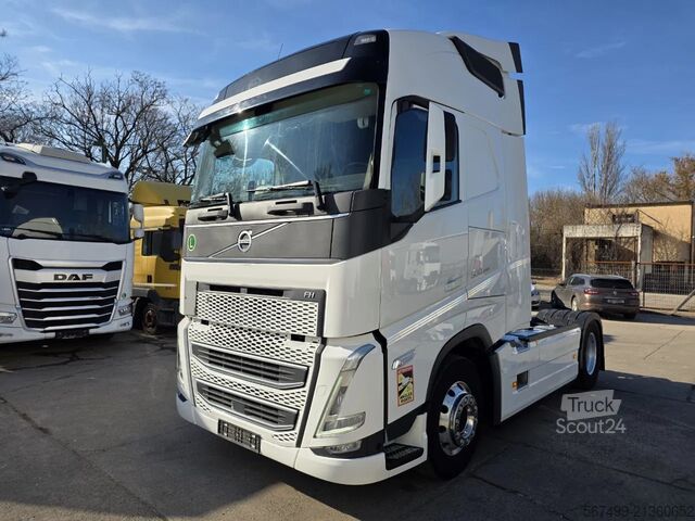 Standard-SZM Volvo FH 500 3 units, I-Save, I-Park, Camera, Full Sp...