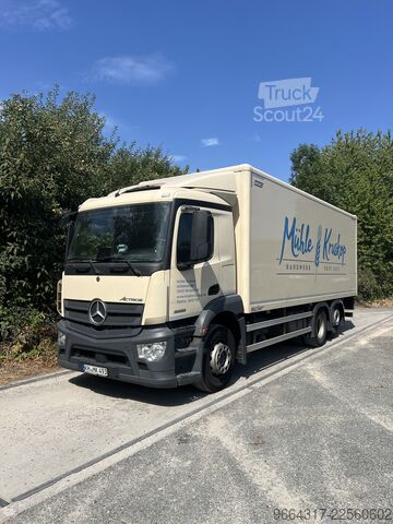 камион-фургон Mercedes-Benz Actros 2536L