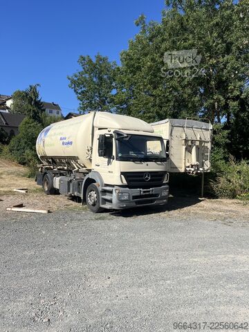 Сменное шасси грузовика самосвала и силоса Mercedes-Benz Axor 1833