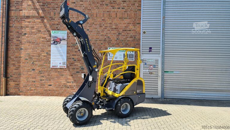 Ratinis krautuvas Eurotrac W11 Schutzdach 26 PS  Hoflader Radlader