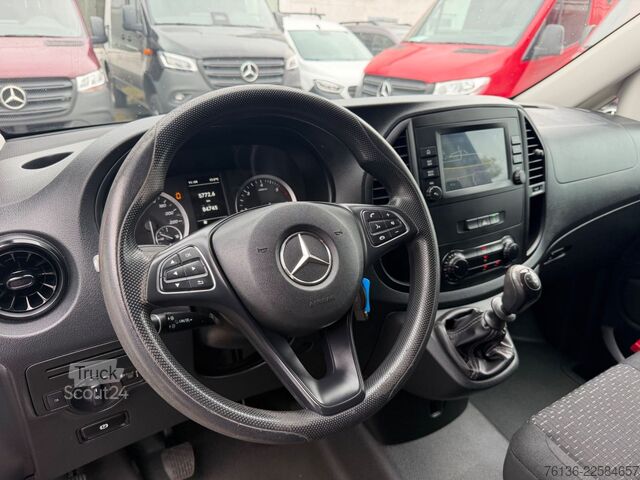 Skåpbil MERCEDES-BENZ Vito 114 CDI Klima Navi Kamera Werkstatt Tempom.