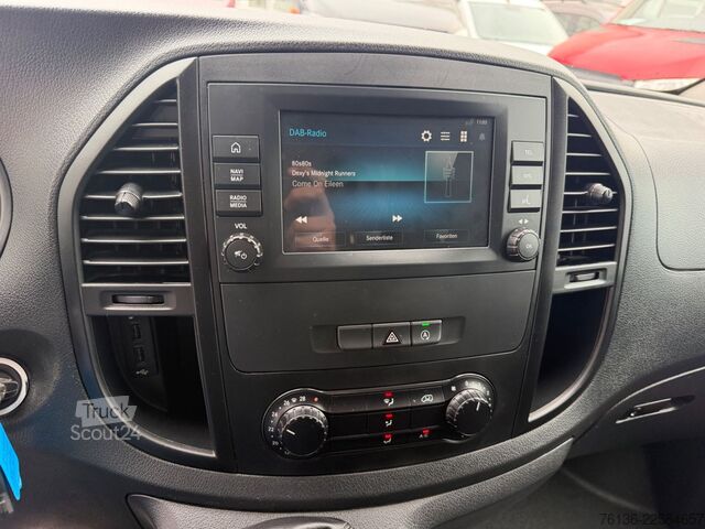 Skåpbil MERCEDES-BENZ Vito 114 CDI Klima Navi Kamera Werkstatt Tempom.