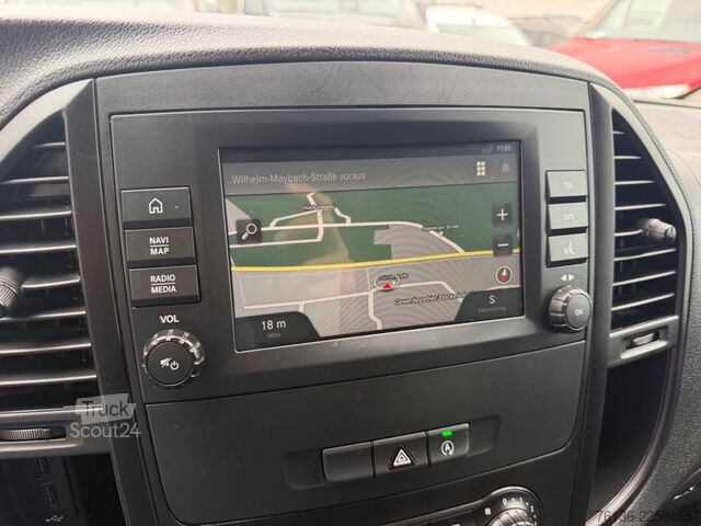 Skåpbil MERCEDES-BENZ Vito 114 CDI Klima Navi Kamera Werkstatt Tempom.