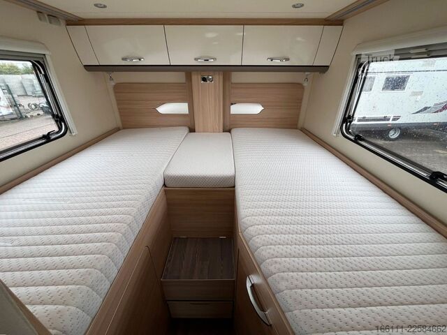 Полуинтегриран кемпер BÜRSTNER Lyseo T 690G  - Einzelbetten -  -