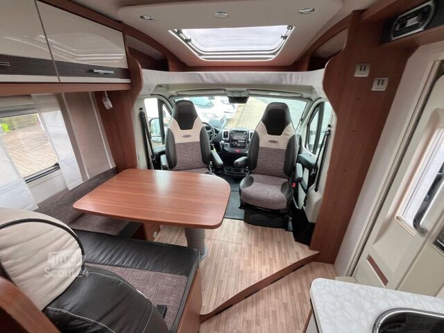 Polointegrovaný obytný vůz LMC T 662 G - Einzelbetten - Automatik - 2x Klima -