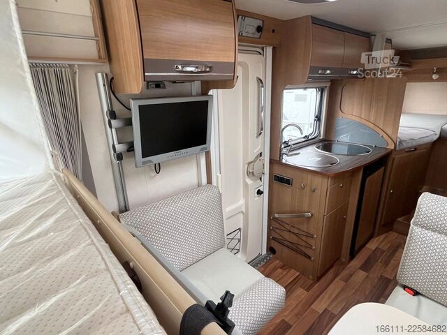 Camper integrale HYMER/ERIBA Exsis I 562 - Einzelbetten -  - Solar