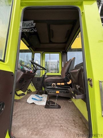 Traktor MERCEDES-BENZ MB Truck 800 Druckluftbremsanlage NEUWERTIG!!!