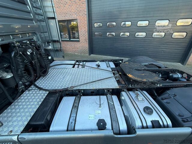 Standard-SZM MAN TGX 18.470 XXL Full air Hydraulic Standairco Le...