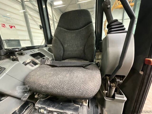Mini-pelle Bobcat E 45 EM