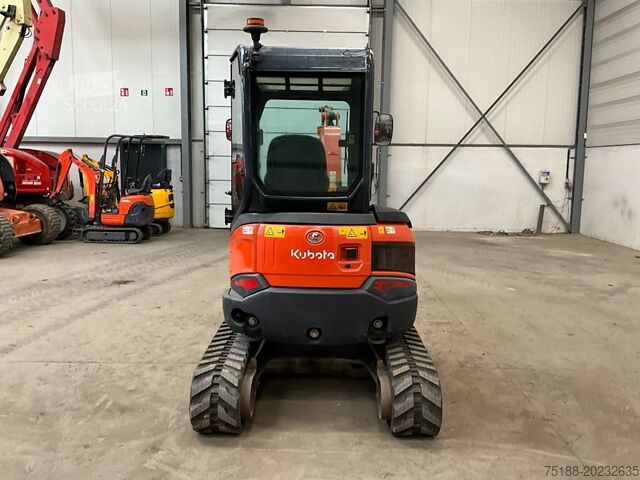 Minigraver Kubota U 27-4