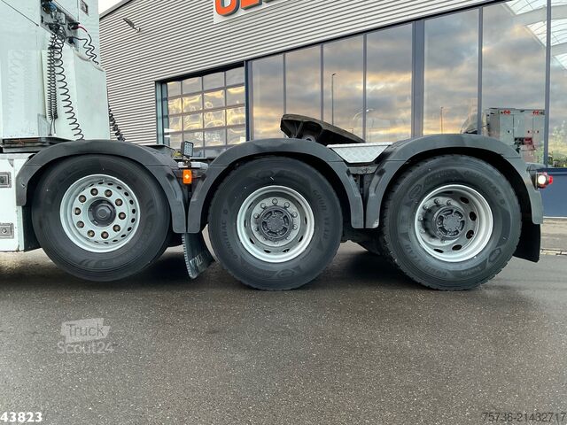 Standard-SZM Volvo FH 16.750 8x4 Euro 6 Tridem Hydrauliek