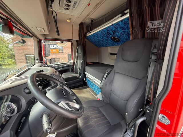 Standaard-SZM DAF XF 450 4X2 Space Cab Standairco NL Truck APK/TU...
