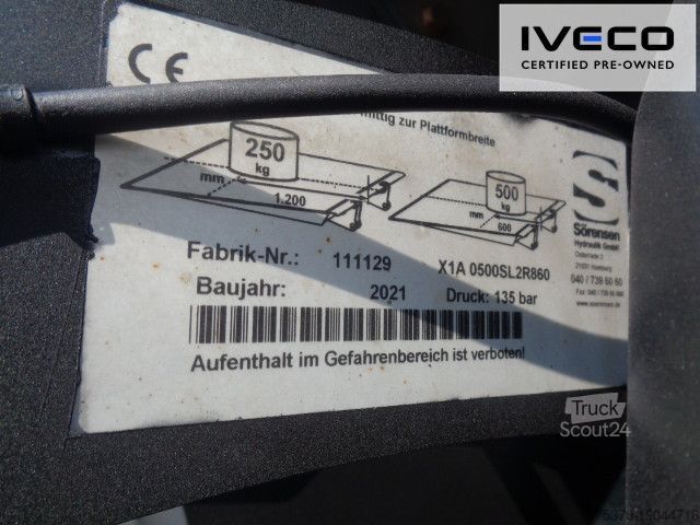 Dostavno vozilo s kesonom IVECO 35S16