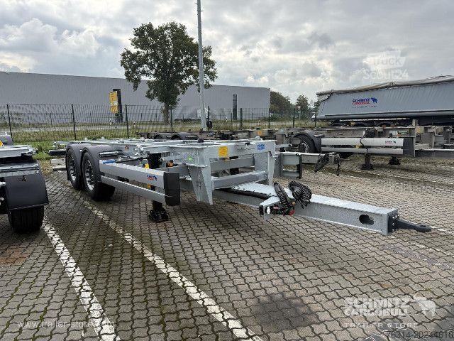 Remorque à châssis interchangeable Schmitz Cargobull Zentralachsanhänger Wechselfahrgestell Standard