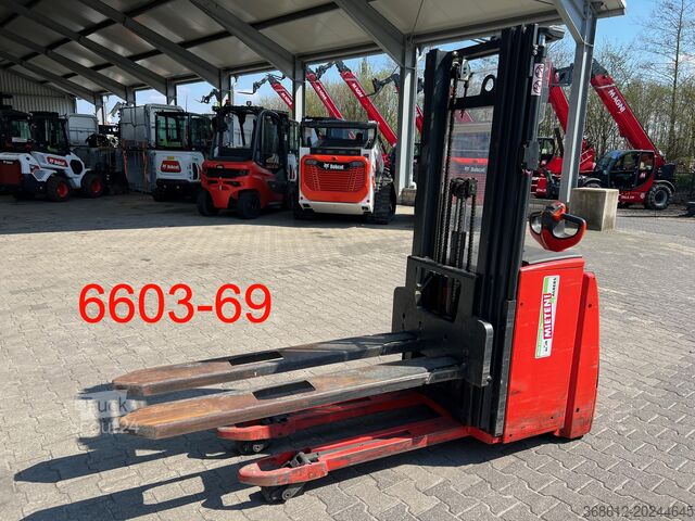 Gerbeurs de palettes Linde L 16 i