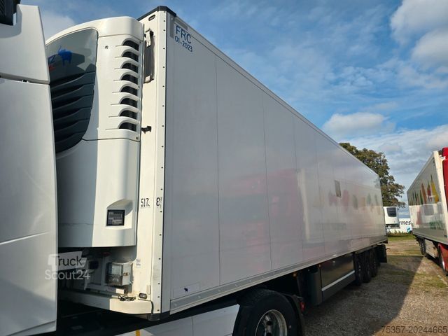 Semirimorchio frigorifero SCHMITZ CARGOBULL SCB*S3B. mitz Kuhlm.