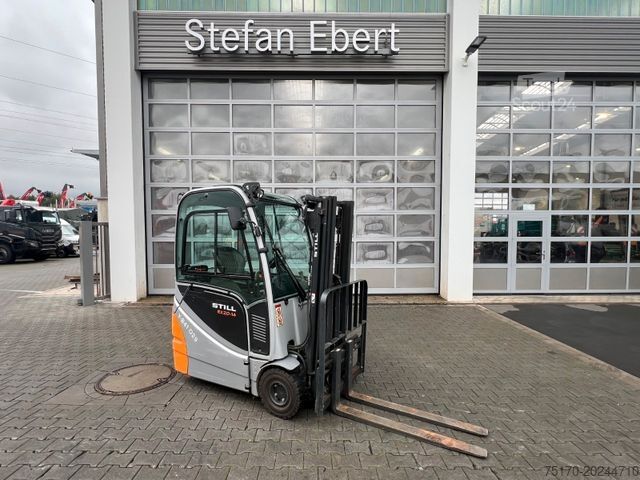 Carrello elevatore frontale STILL RX 20-14 / Triplex: 4,3m / nur 1.212h! / SS